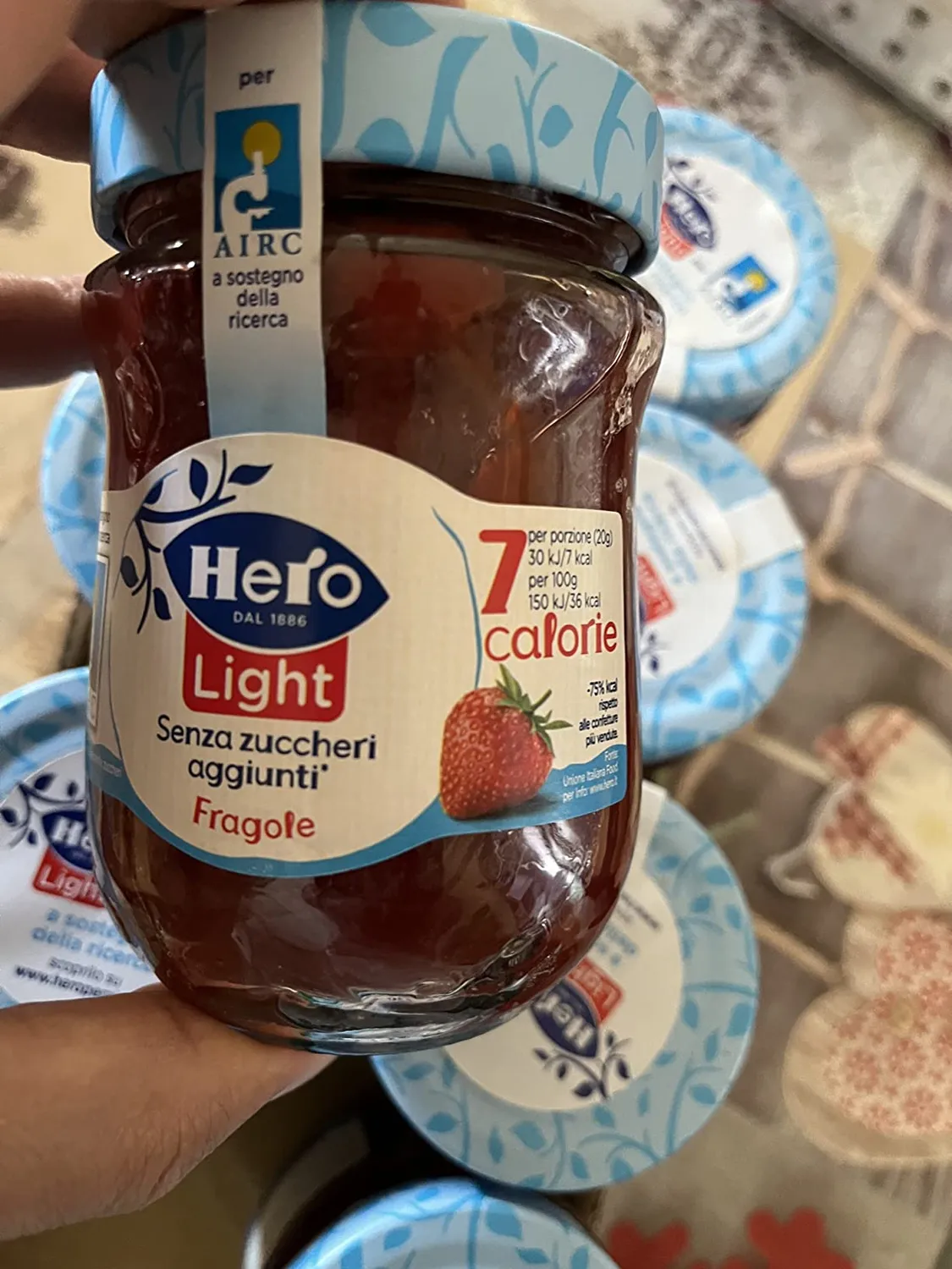 Hero Light Fragole confettura 8x280g senza zuccheri aggiunti