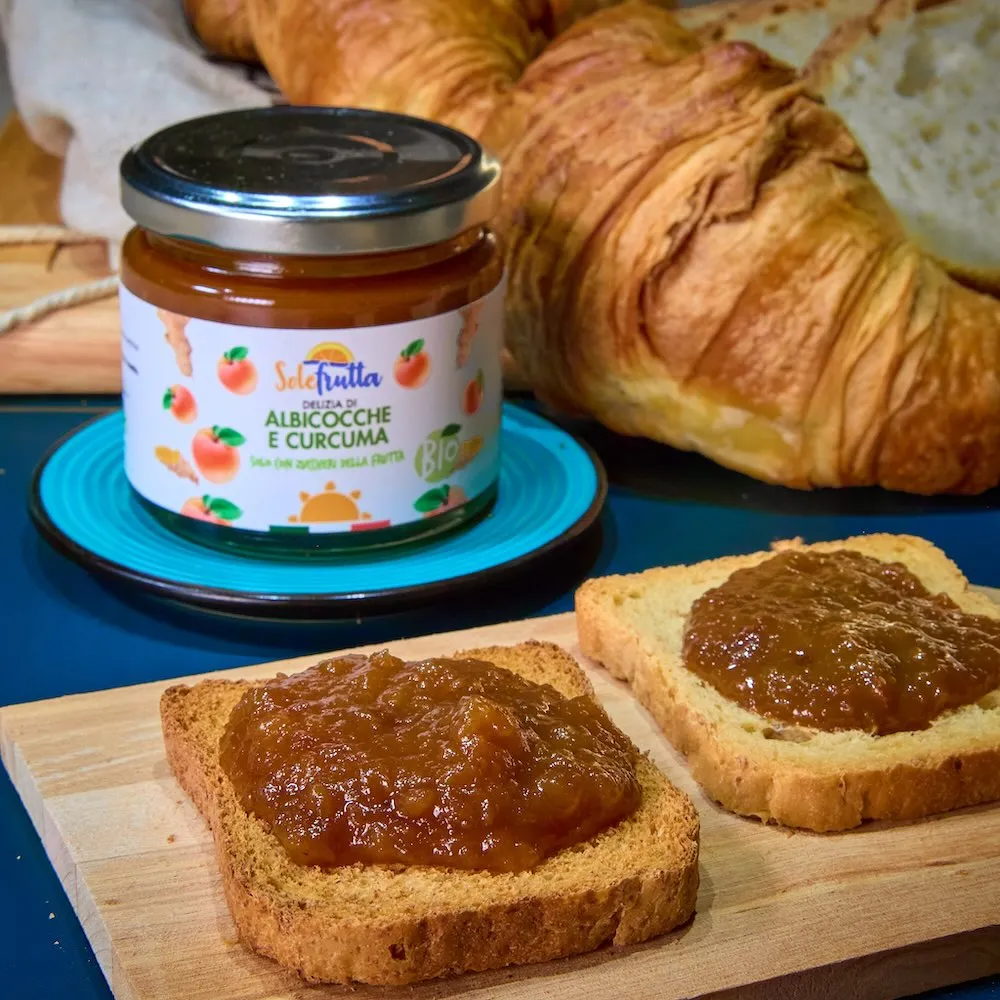 SoloFrutta Delizia Bio Albicocche Curcuma confettura bio