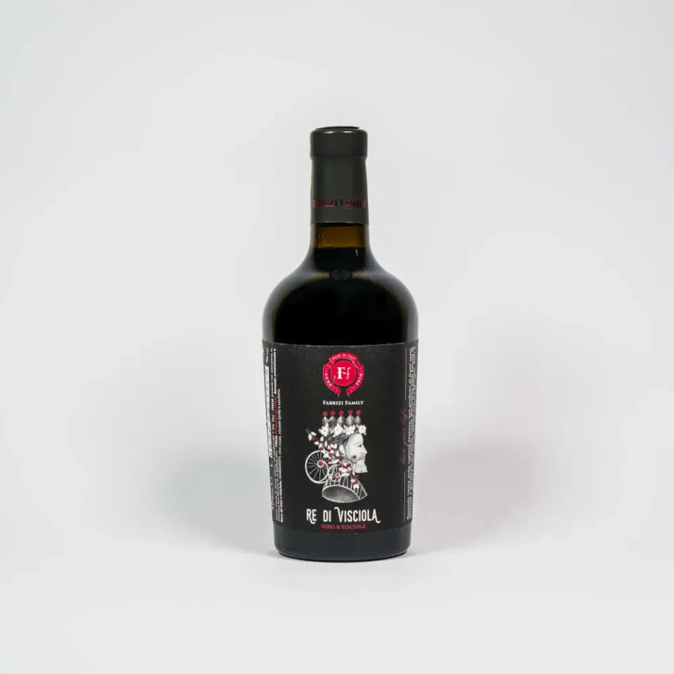 Fabrizi Family Re di Visciola vino dolce visciole